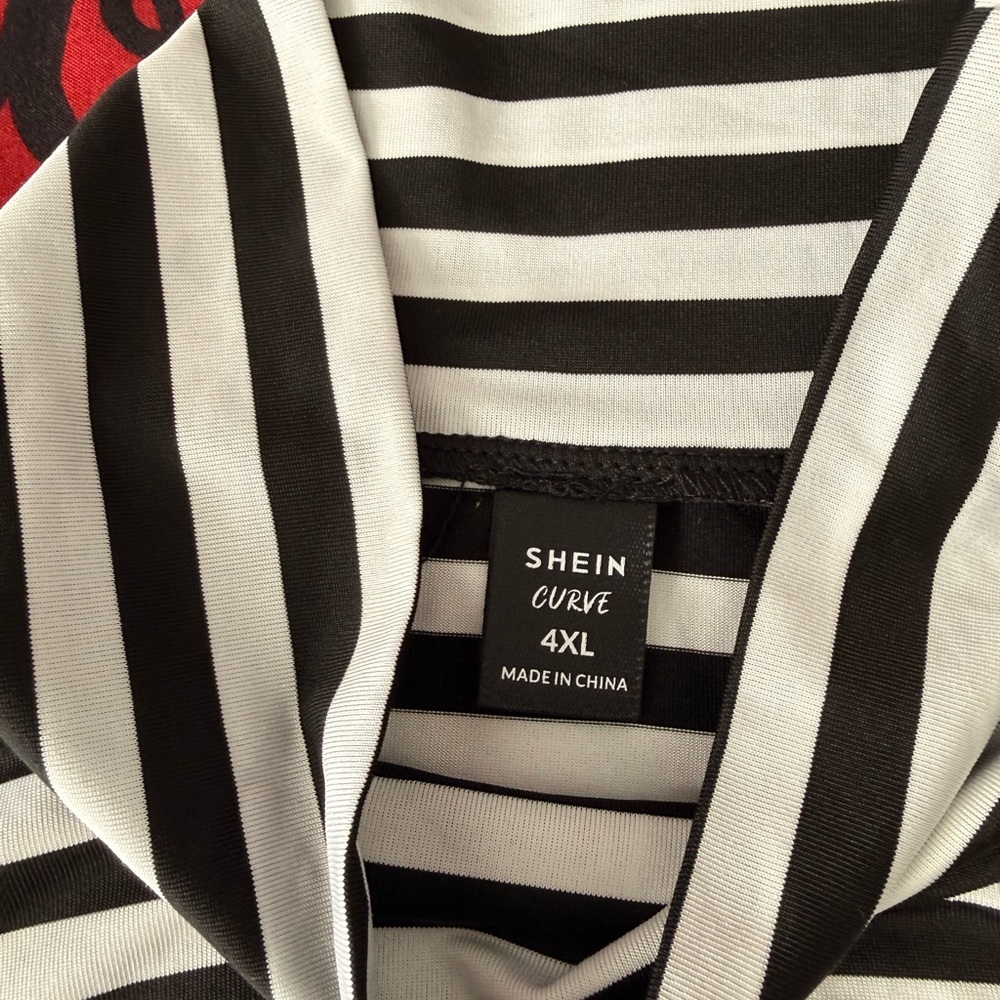 SHEIN Black and White Striped Skirt Set - Picture 3 of 9